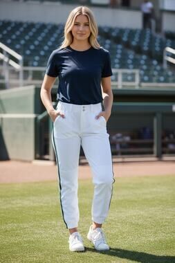 Wilson Softball Baseball Pants White Green Piping Women’s Medium New With Tag